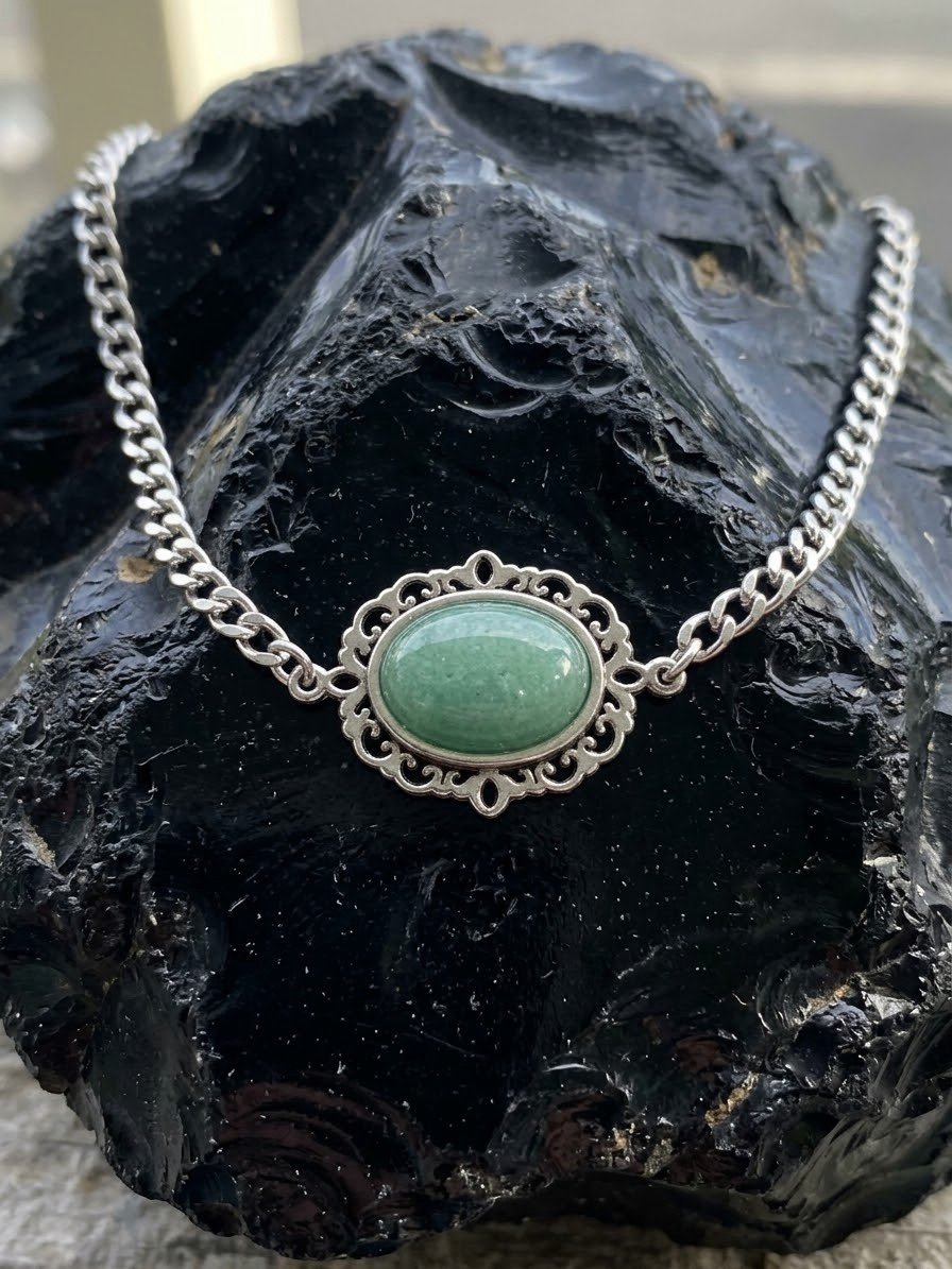 GREEN AVENTURINE NECKLACE – תמונה 2