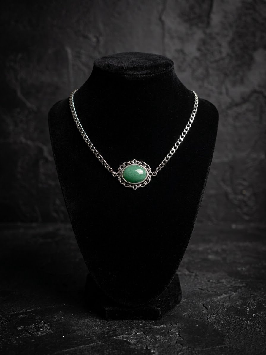 GREEN AVENTURINE NECKLACE